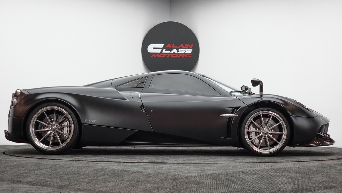 2013 Pagani Huayra, 17/20