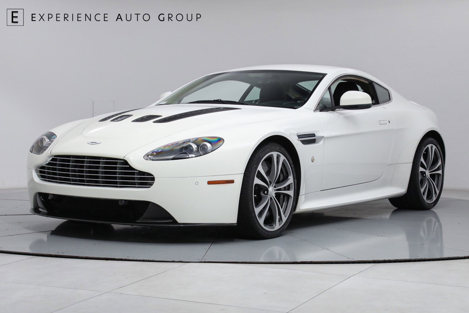 2011 ASTON MARTIN V12 VANTAGE MANUAL