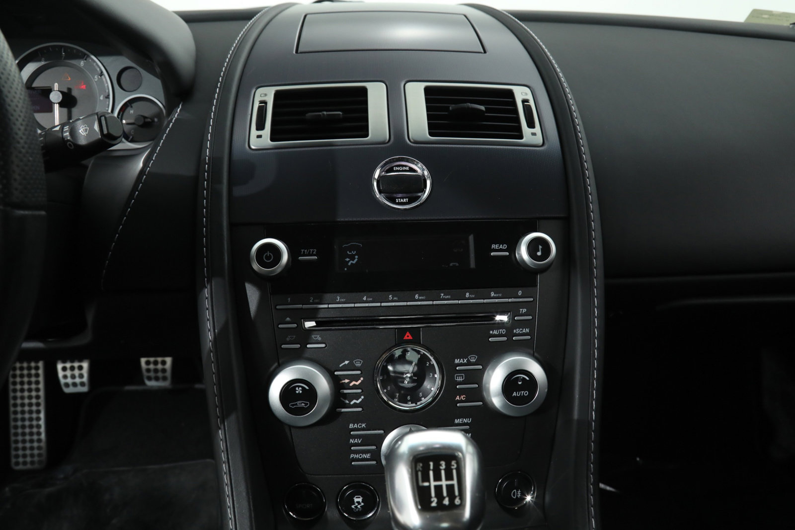 2011 ASTON MARTIN V12 VANTAGE MANUAL, 5/20