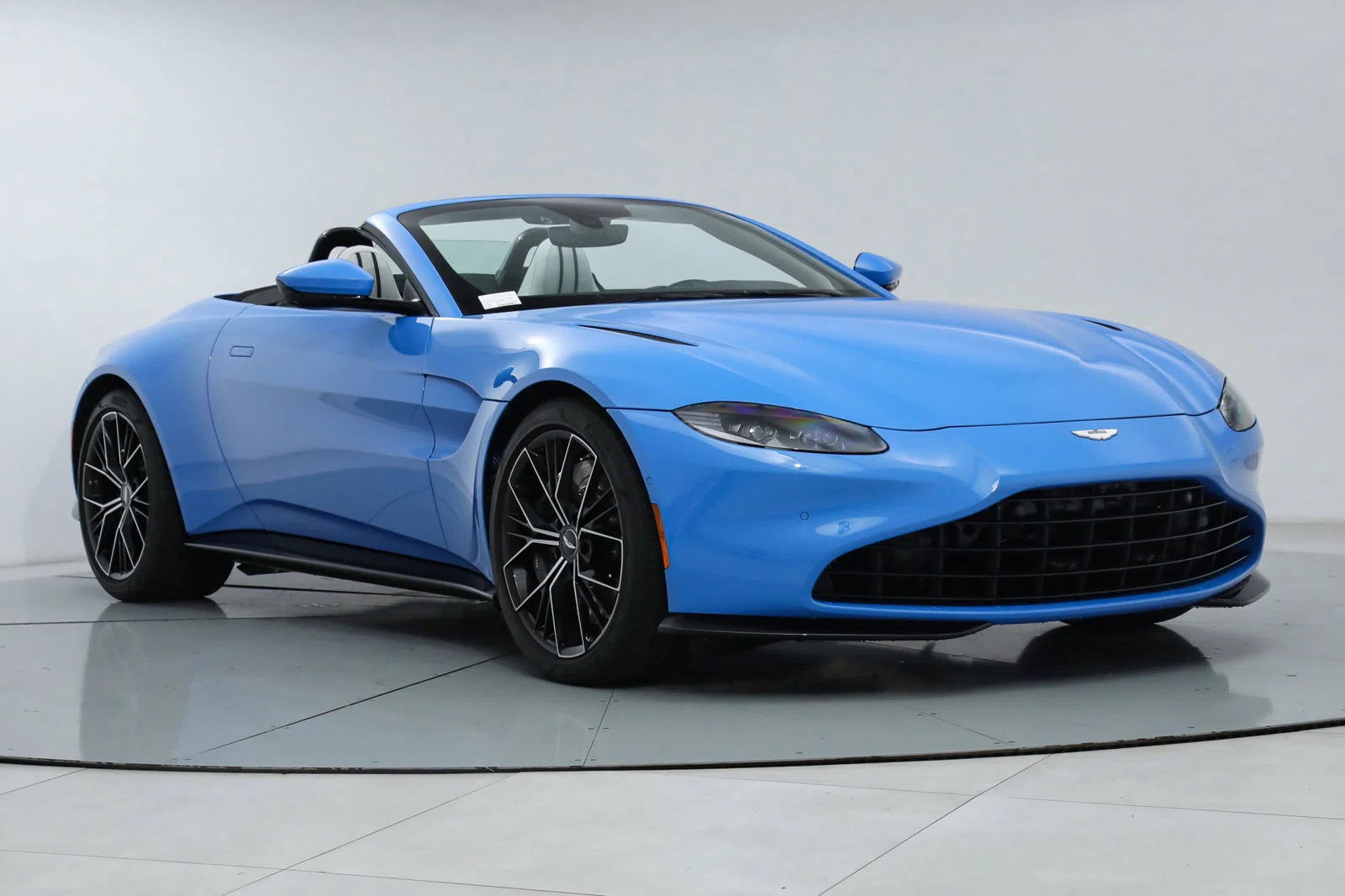 2021 Aston Martin Vantage for sale, exterior