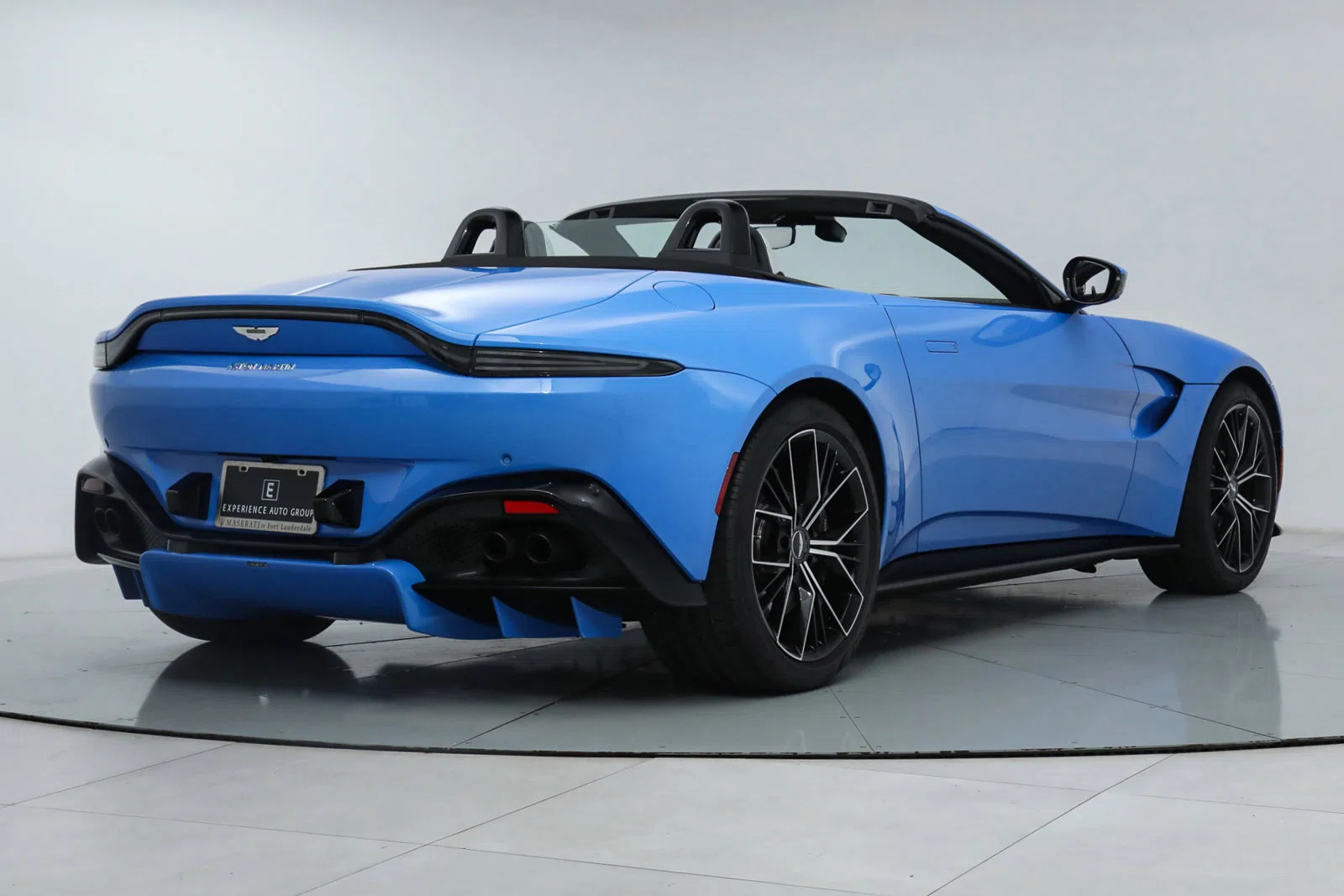 2021 Aston Martin Vantage for sale, exterior