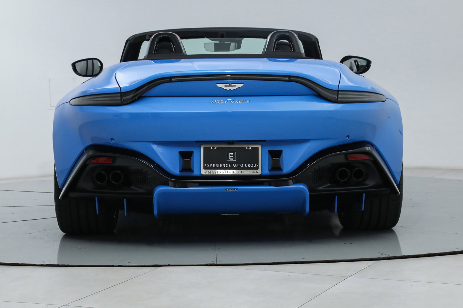 2021 ASTON MARTIN VANTAGE, 17/20