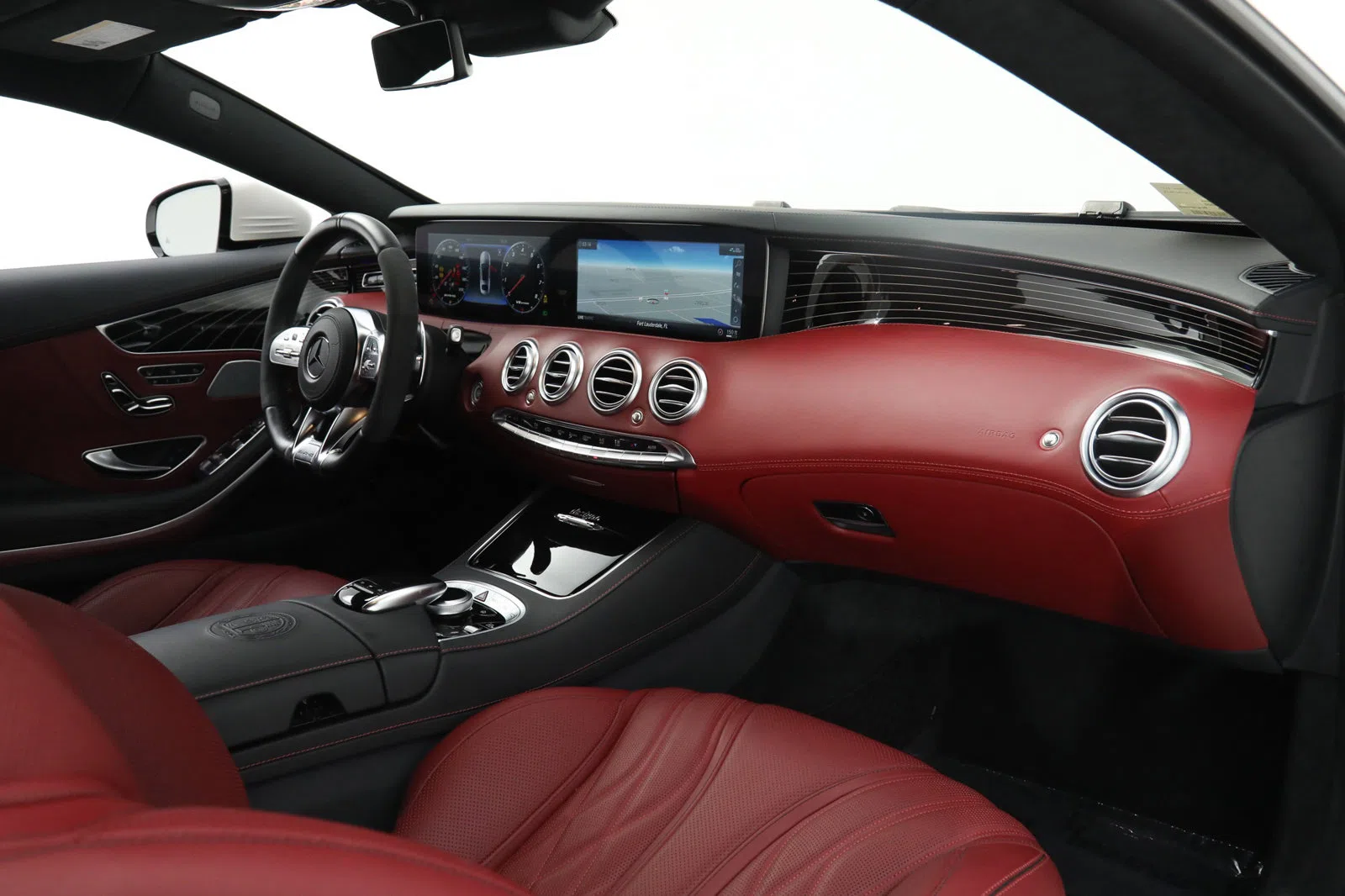 2019 Mercedes-Benz AMG S 63 interior