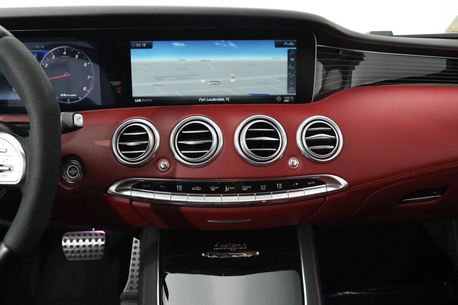 2019 Mercedes-Benz AMG S 63 interior, dashboard