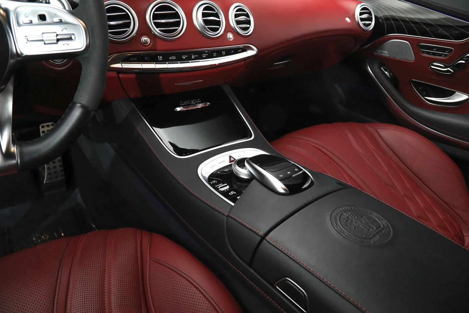 2019 Mercedes-Benz AMG S 63 interior