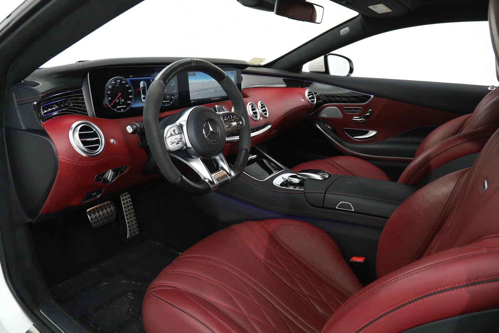 2019 Mercedes-Benz AMG S 63 interior