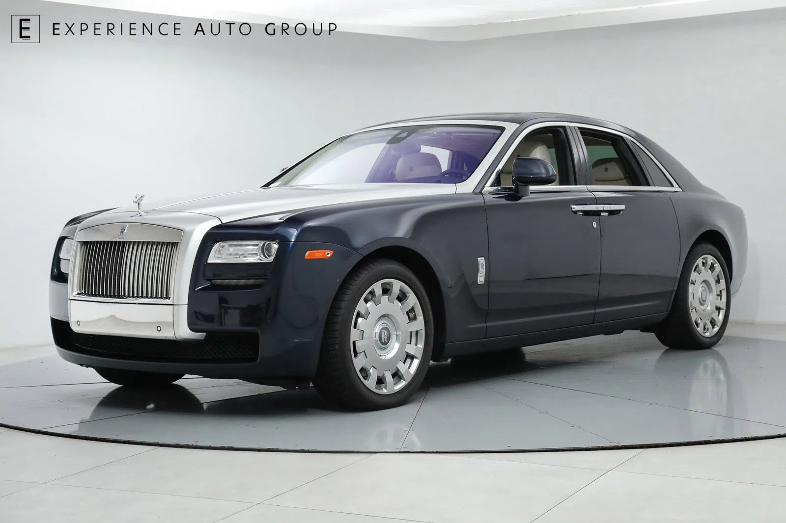 2013 ROLLS-ROYCE GHOST