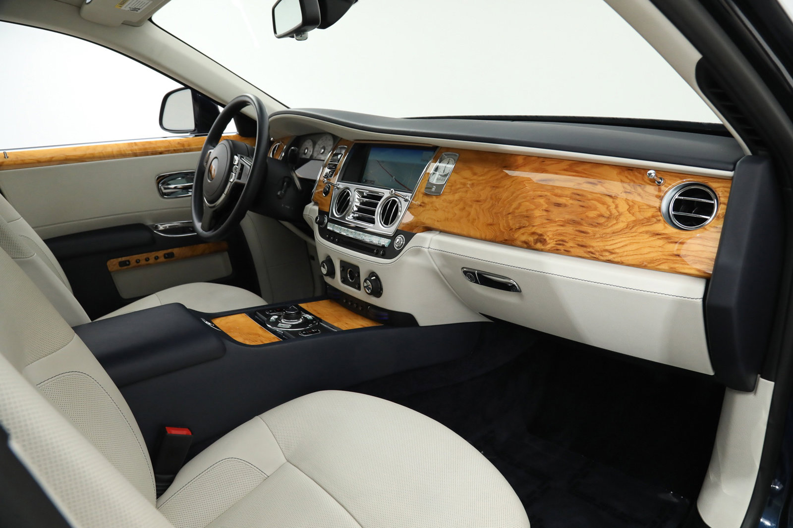 2013 ROLLS-ROYCE GHOST, 2/15