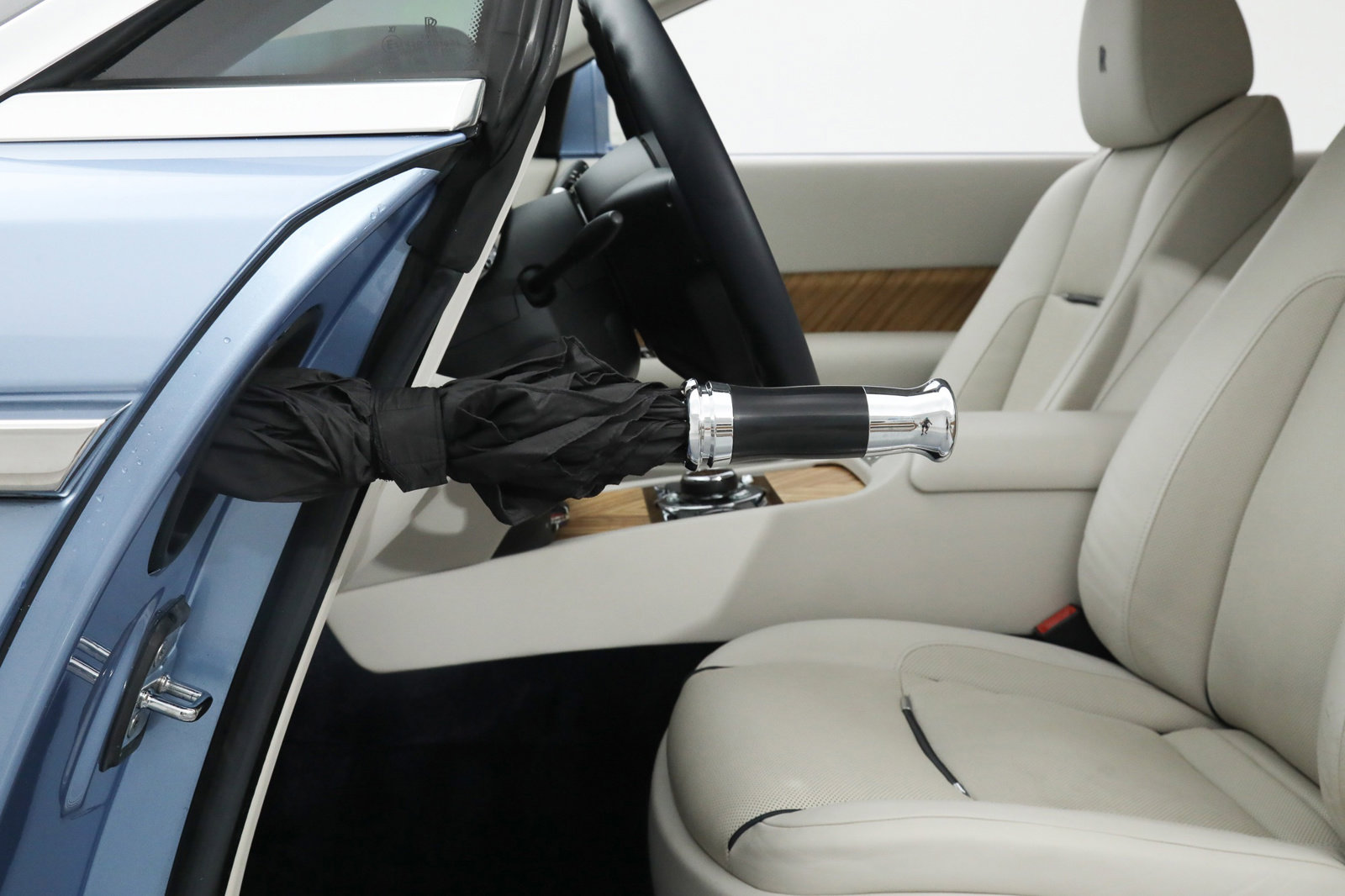 2015 ROLLS-ROYCE WRAITH, 10/20
