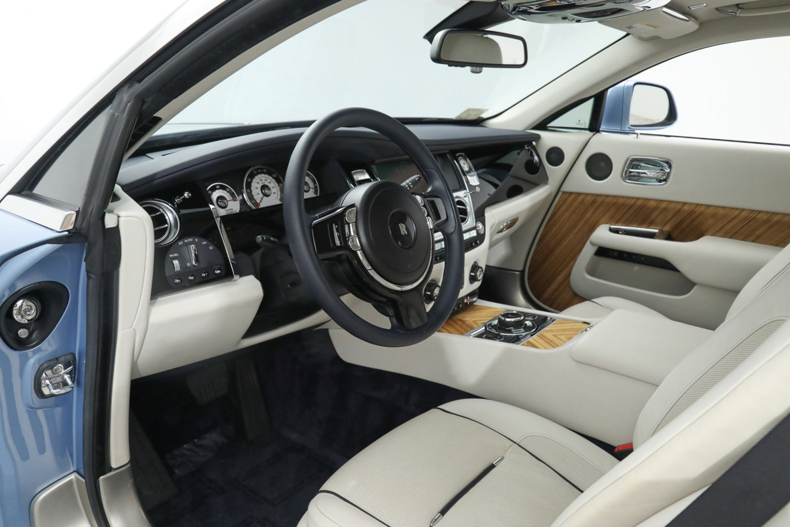 2015 ROLLS-ROYCE WRAITH, 11/20