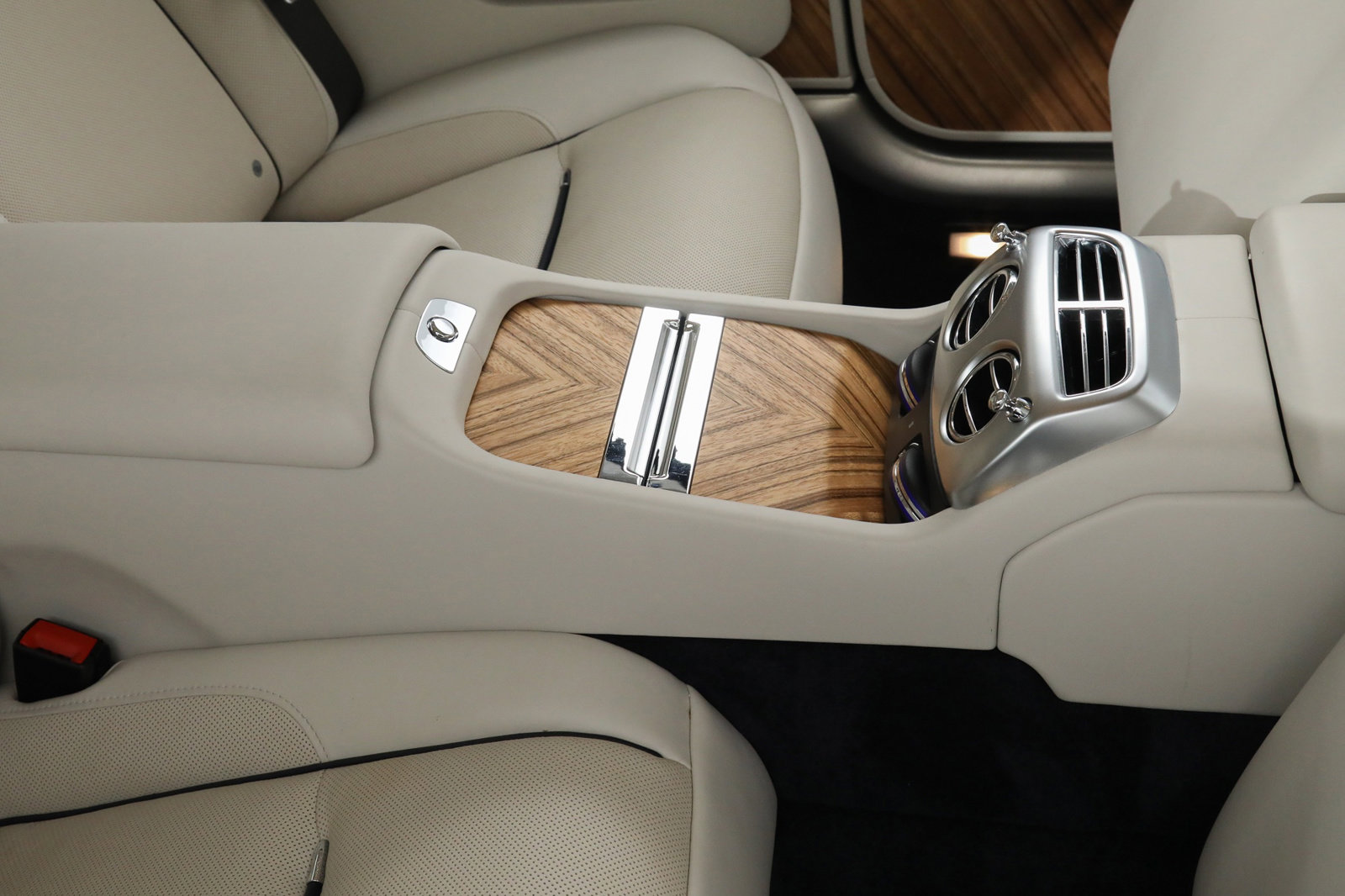 2015 ROLLS-ROYCE WRAITH, 12/20