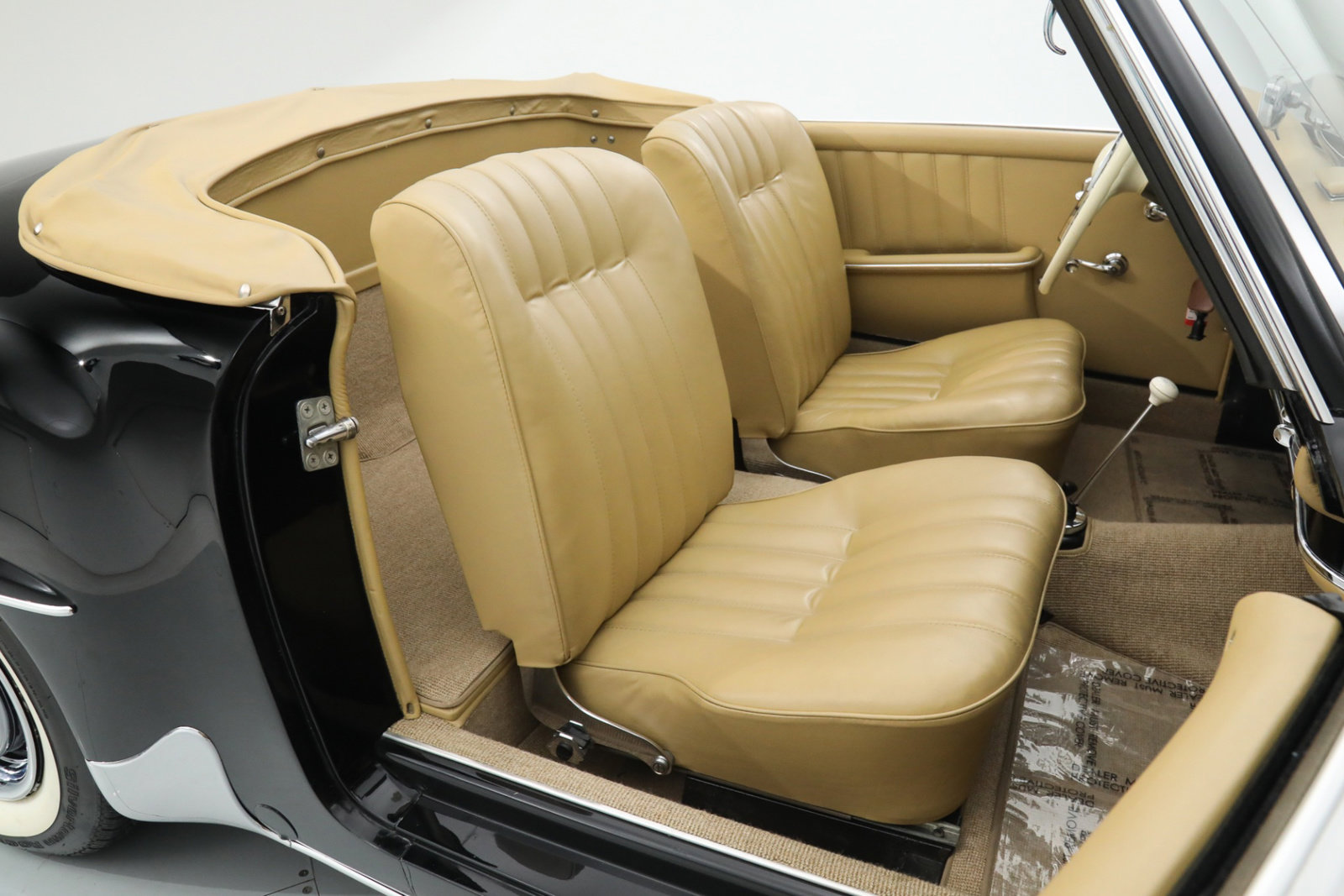 1960 MERCEDES-BENZ 190 SL, 8/19