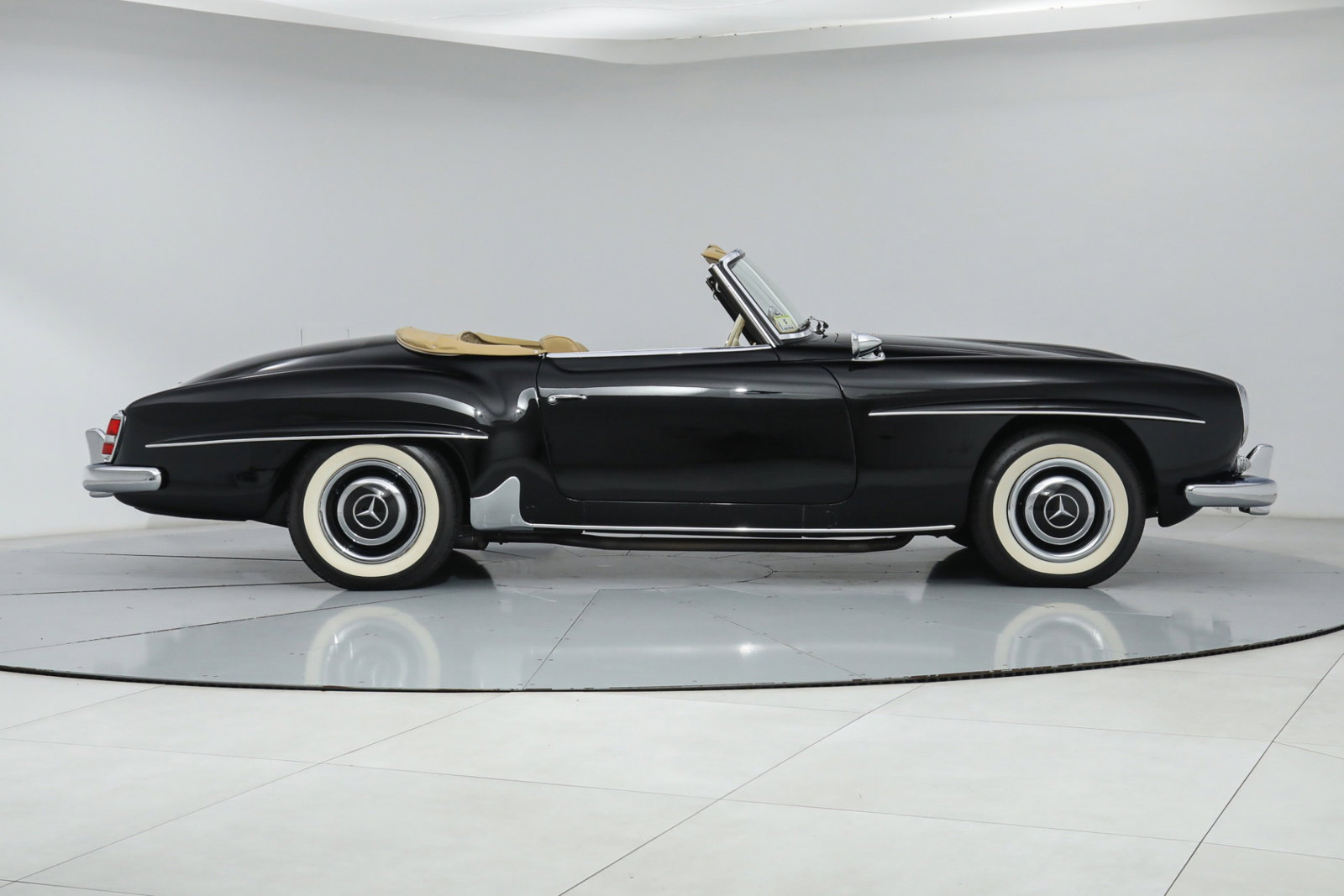 1960 MERCEDES-BENZ 190 SL, 14/19