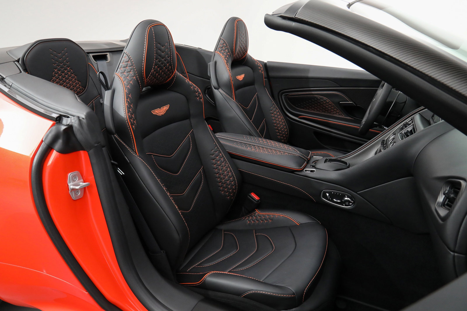 2021 ASTON MARTIN DBS SUPERLEGGERA, 8/20