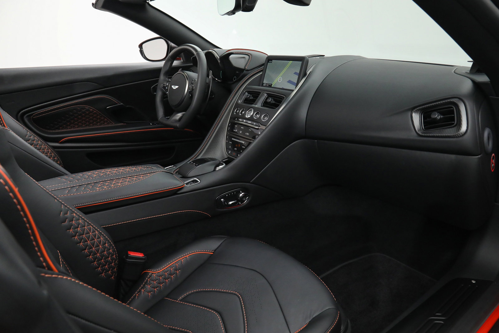 2021 ASTON MARTIN DBS SUPERLEGGERA, 10/20