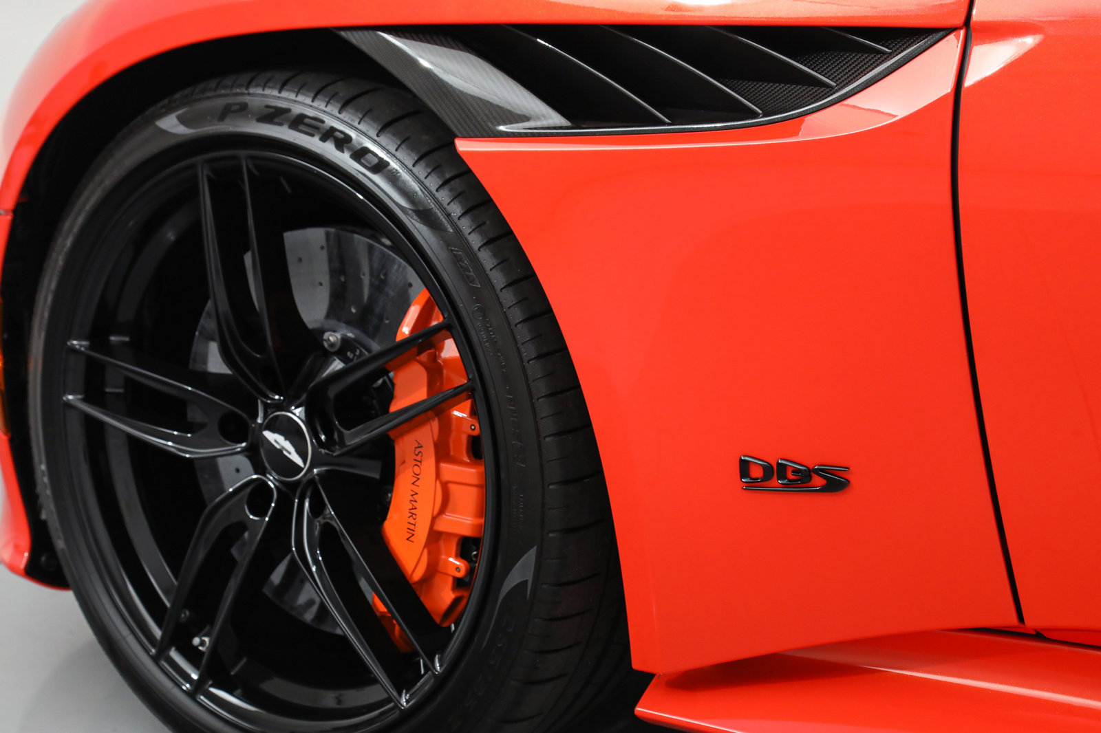 2021 ASTON MARTIN DBS SUPERLEGGERA, 11/20