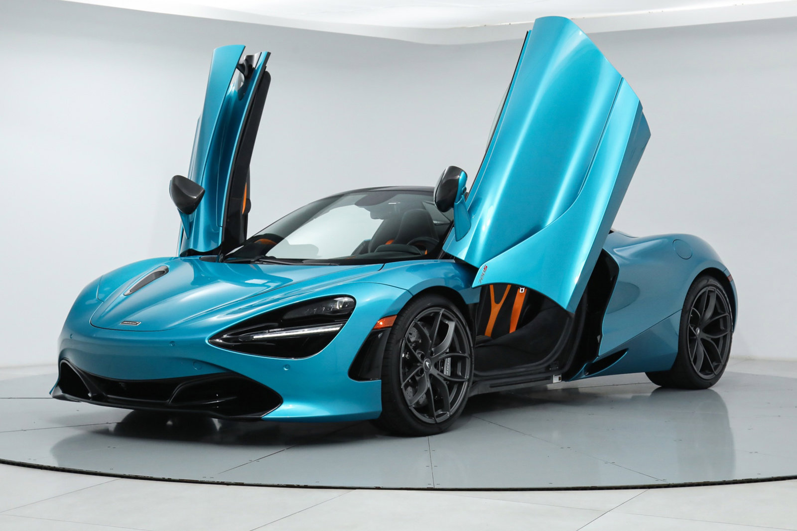 2020 MCLAREN 720S SPIDER