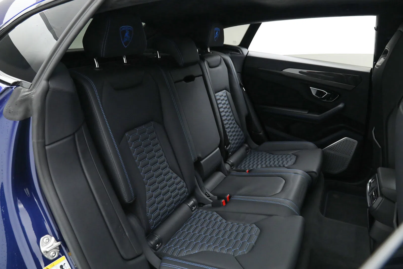 2021 Lamborghini Urus interior, seats