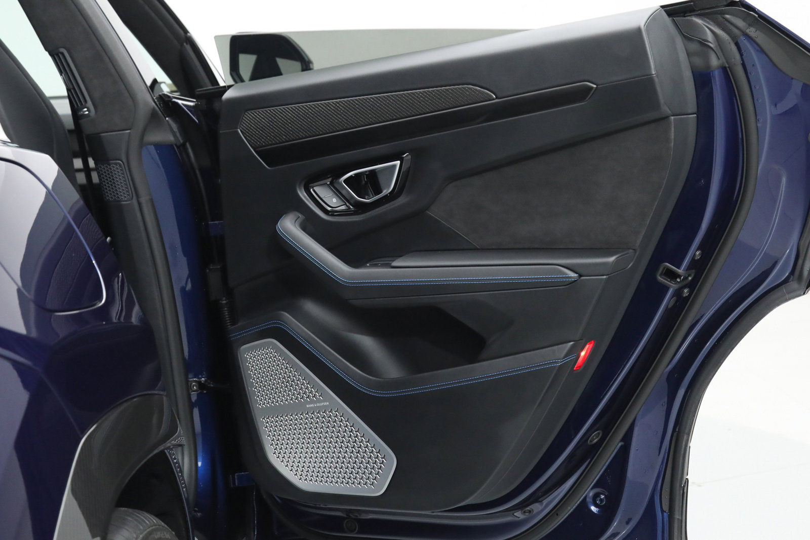 2021 LAMBORGHINI URUS, 7/16