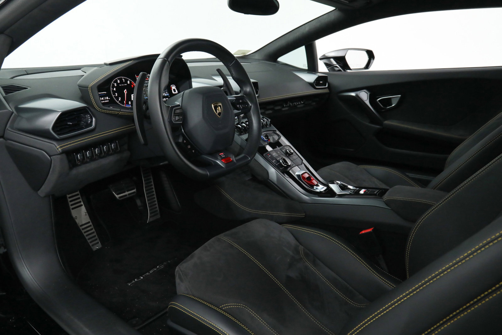 2015 LAMBORGHINI HURACAN LP610-4, 5/16