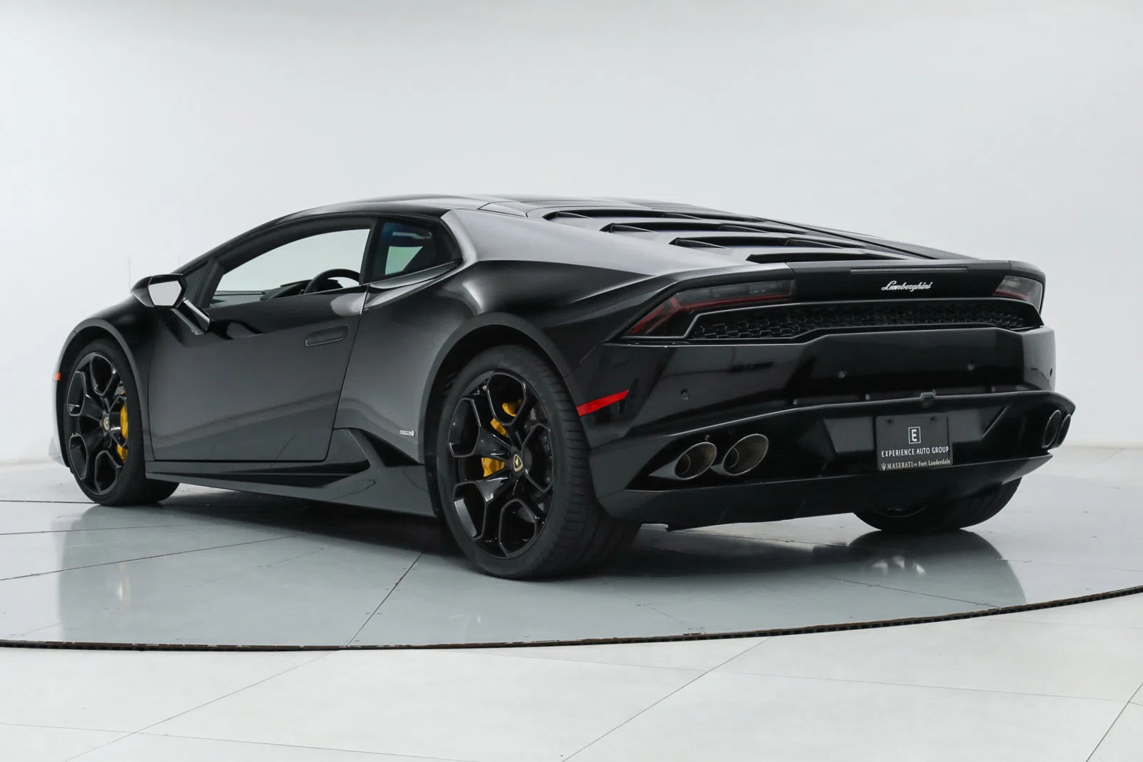 2015 Lamborghini Huracan LP610-4 for sale, exterior