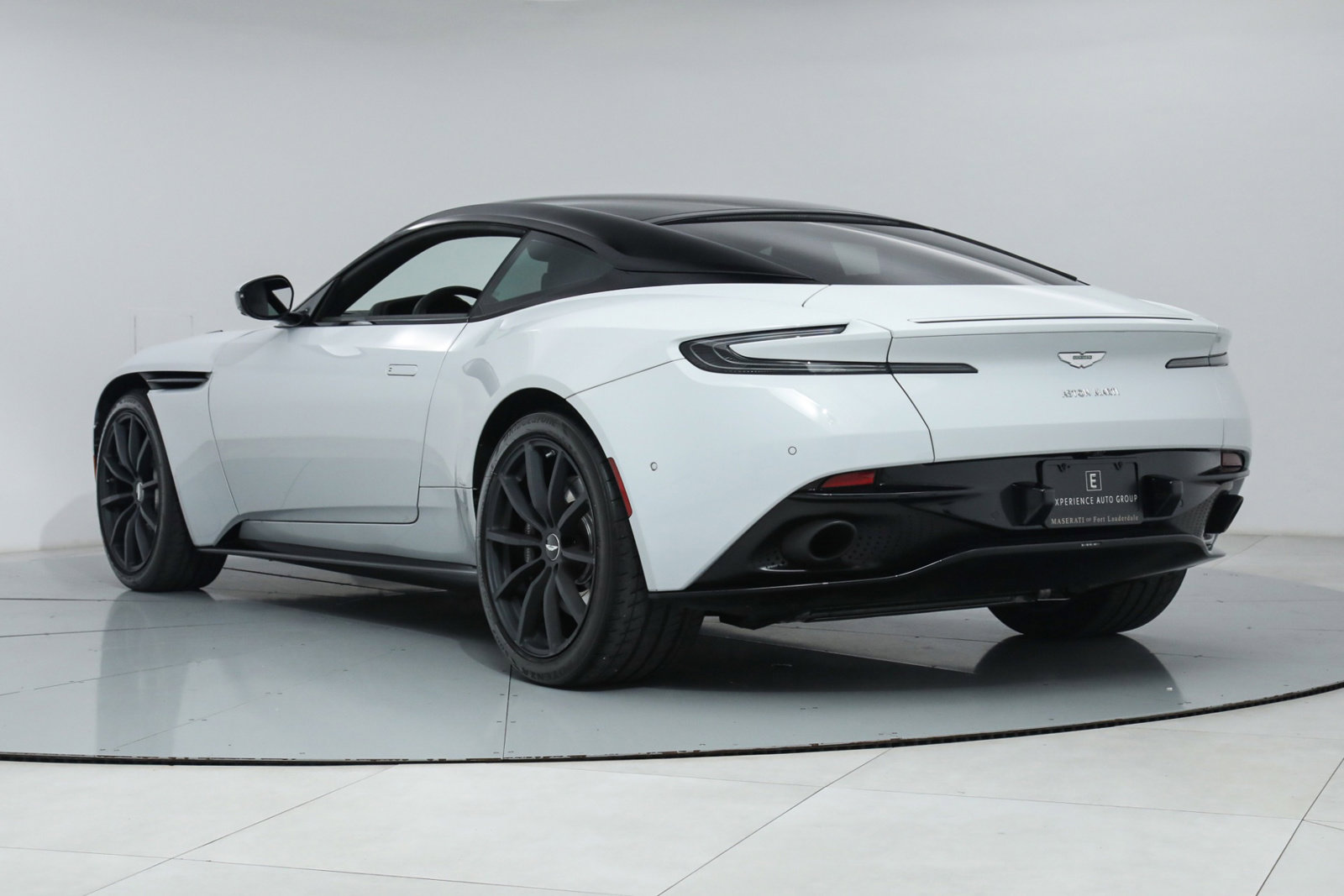 2020 ASTON MARTIN DB11 AMR, 2/15