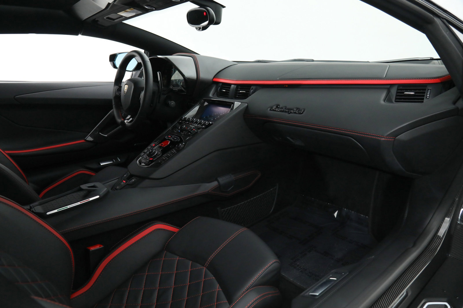 2018 LAMBORGHINI AVENTADOR S, 11/20