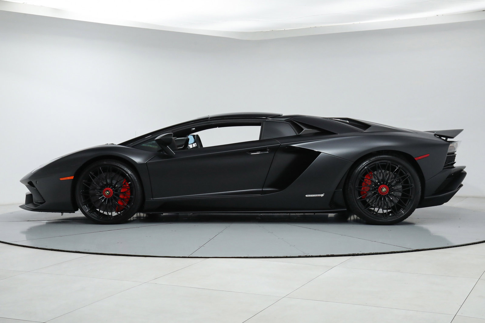 2018 LAMBORGHINI AVENTADOR S, 18/20