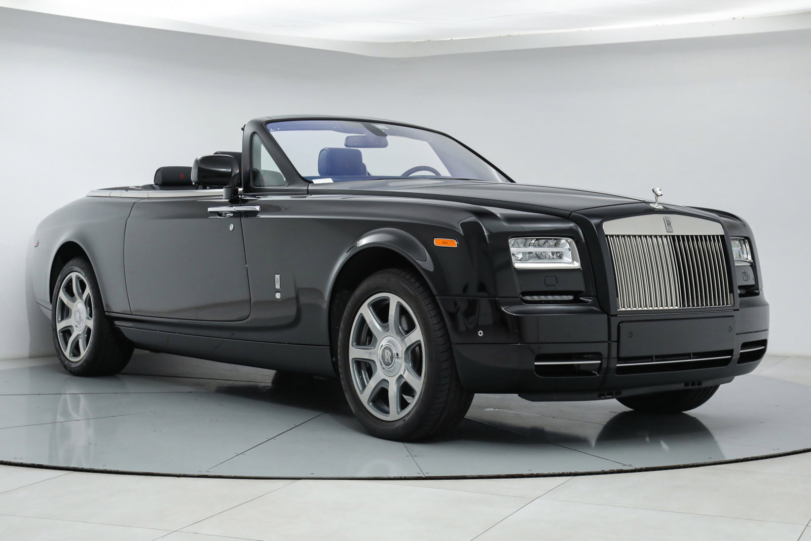 2016 ROLLS-ROYCE PHANTOM COUPE DROPHEAD, 3/19