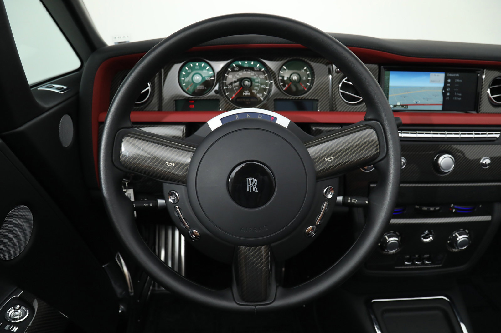 2016 ROLLS-ROYCE PHANTOM COUPE DROPHEAD, 6/19