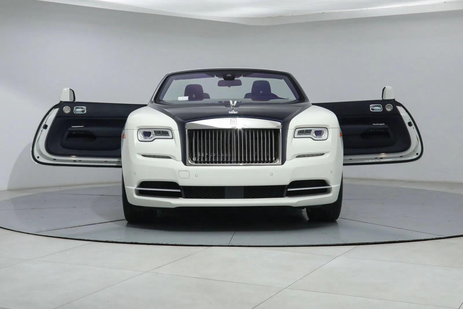 2020 Rolls-Royce Dawn for sale, exterior, Black