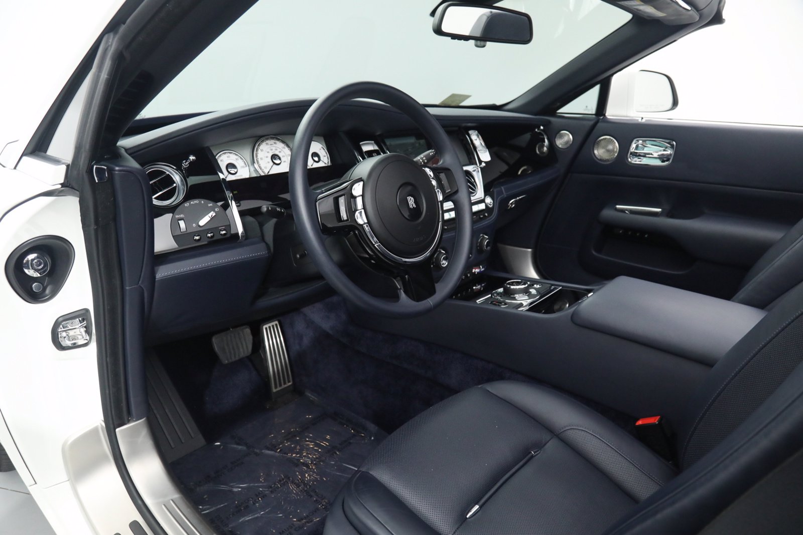 2020 ROLLS-ROYCE DAWN, 4/20