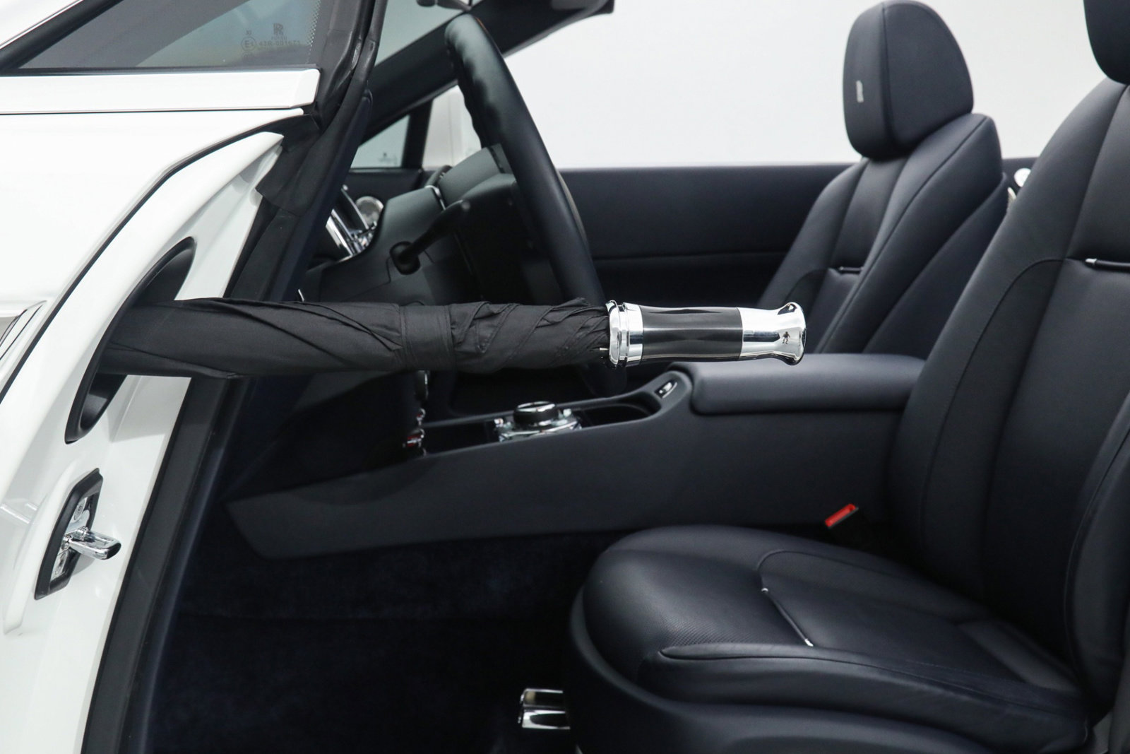 2020 ROLLS-ROYCE DAWN, 8/20