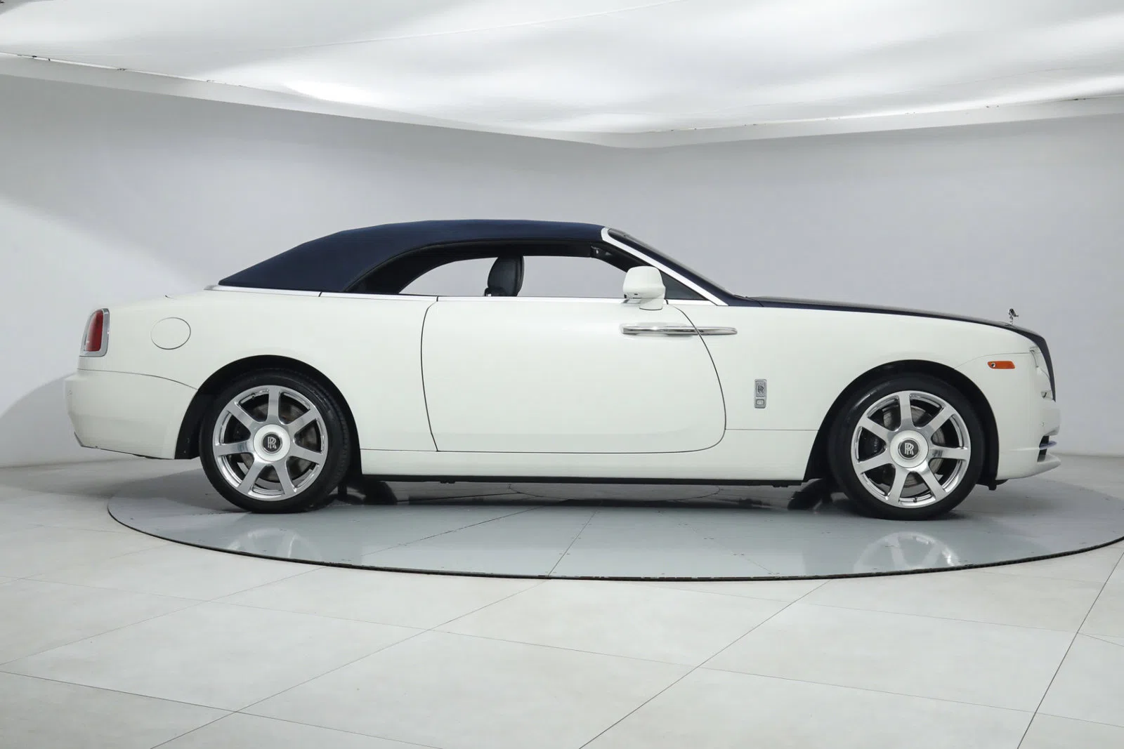 2020 Rolls-Royce Dawn for sale, exterior, Black