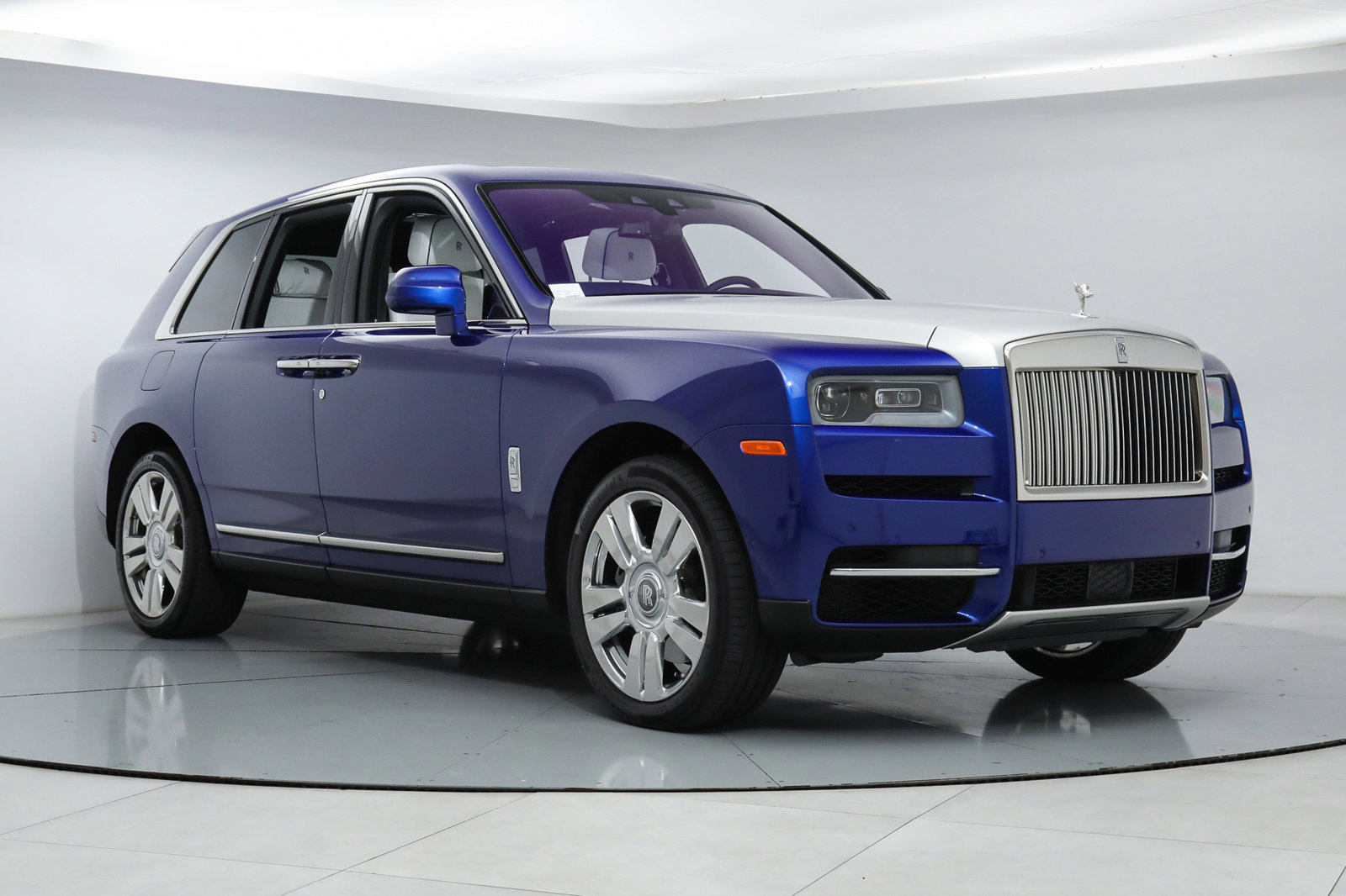 2019 ROLLS-ROYCE CULLINAN
