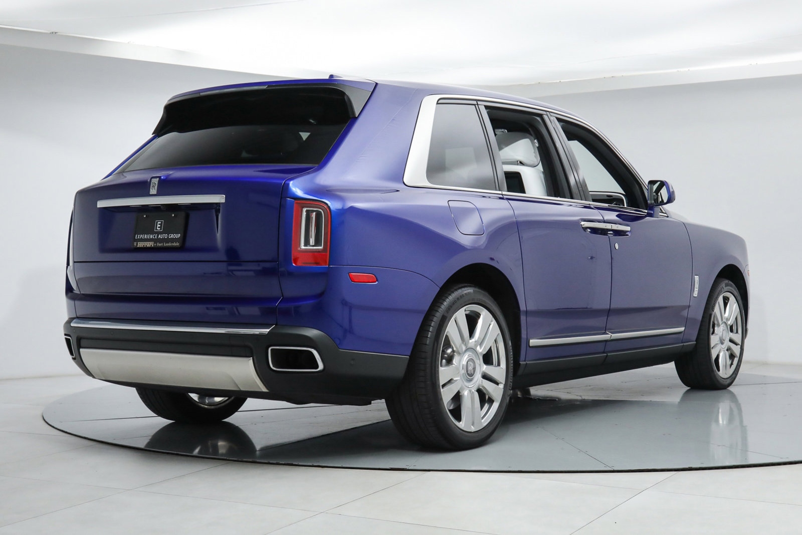 2019 ROLLS-ROYCE CULLINAN, 17/20