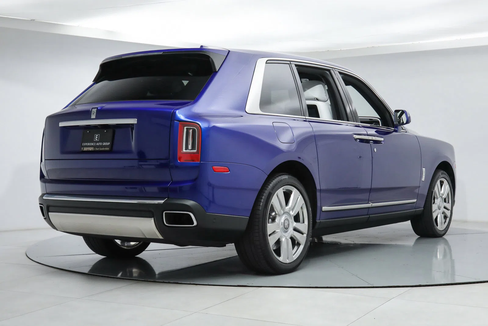 2019 Rolls-Royce Cullinan, rear three-quarter view