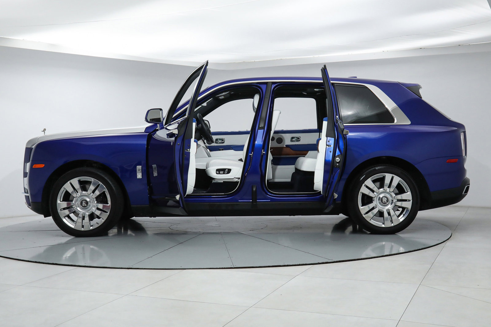 2019 ROLLS-ROYCE CULLINAN, 20/20