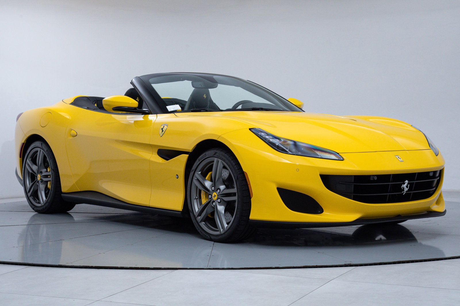 2019 FERRARI PORTOFINO