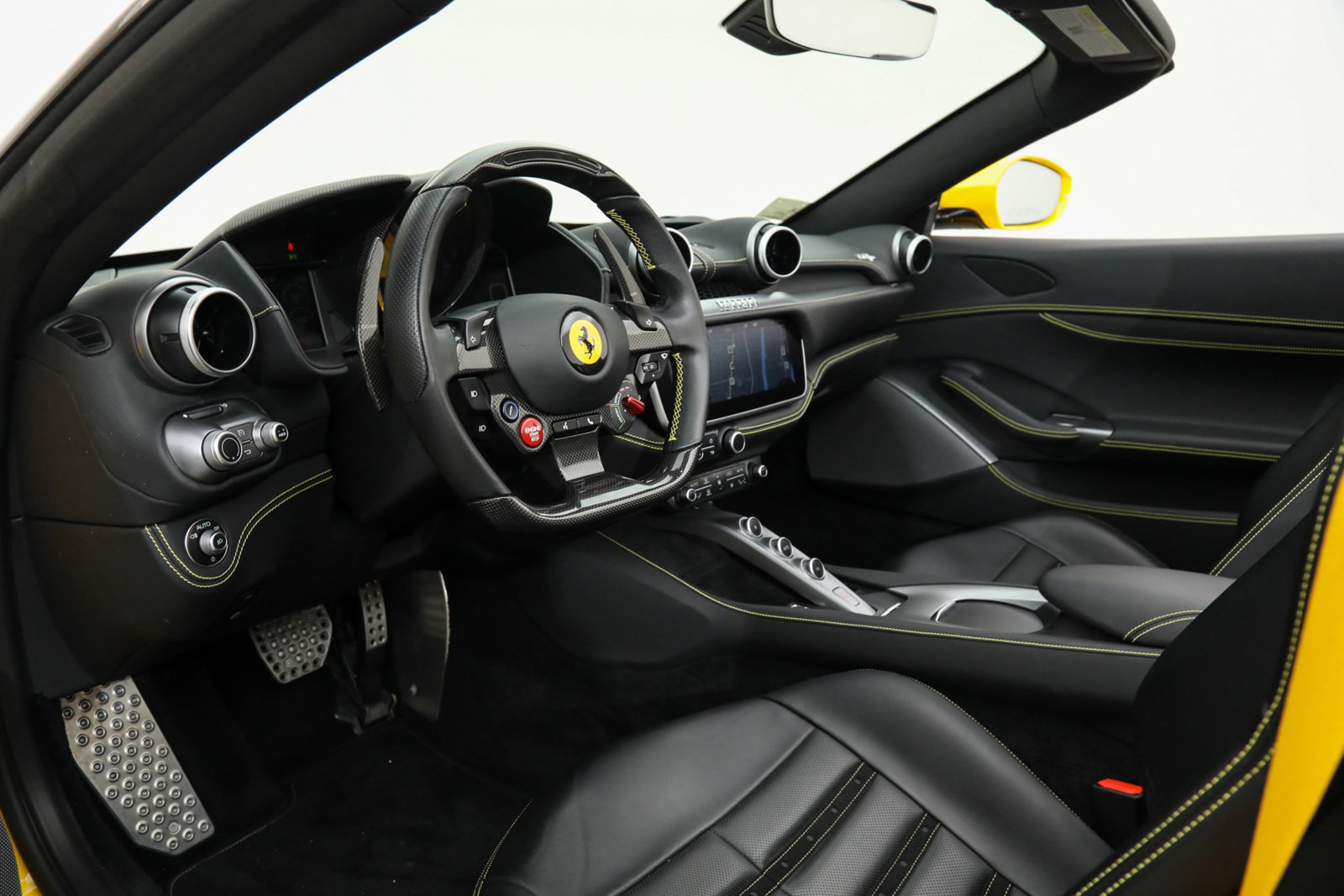 2019 FERRARI PORTOFINO, 6/20