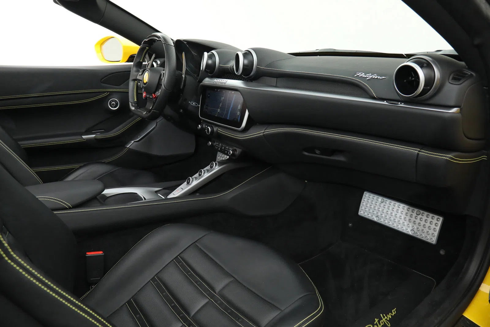 2019 Ferrari Portofino interior
