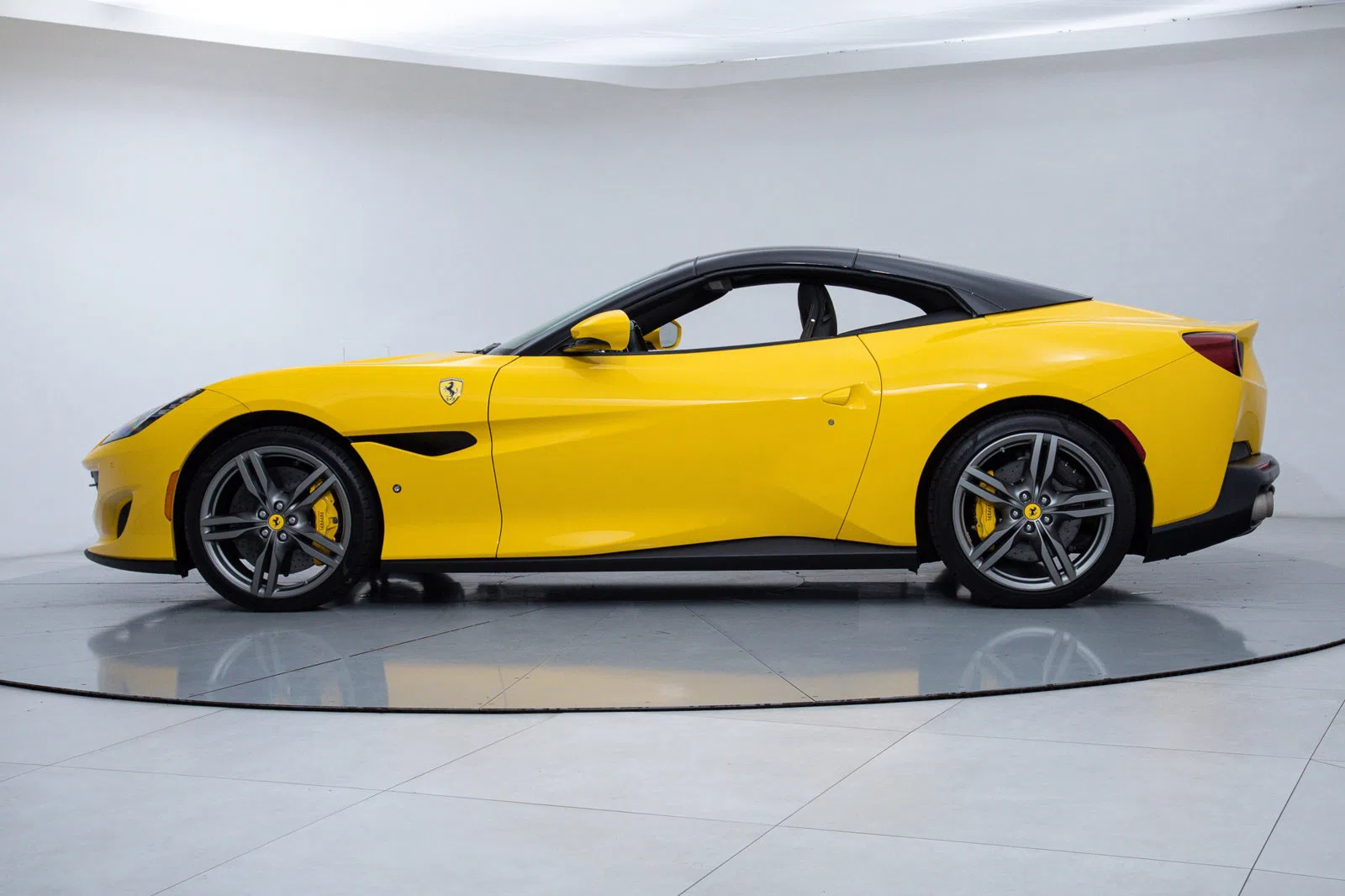 2019 Ferrari Portofino for sale, exterior