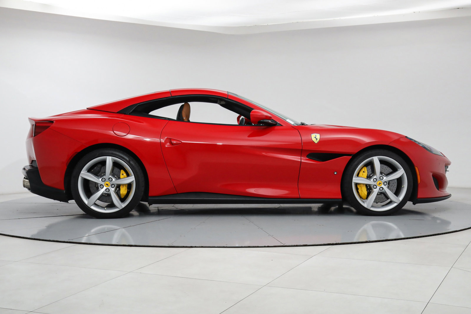 2019 FERRARI PORTOFINO, 5/19