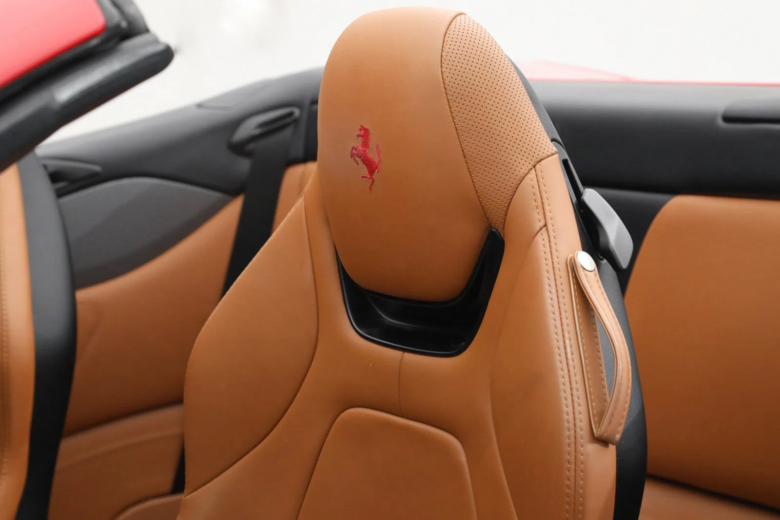 2019 Ferrari Portofino interior, seats
