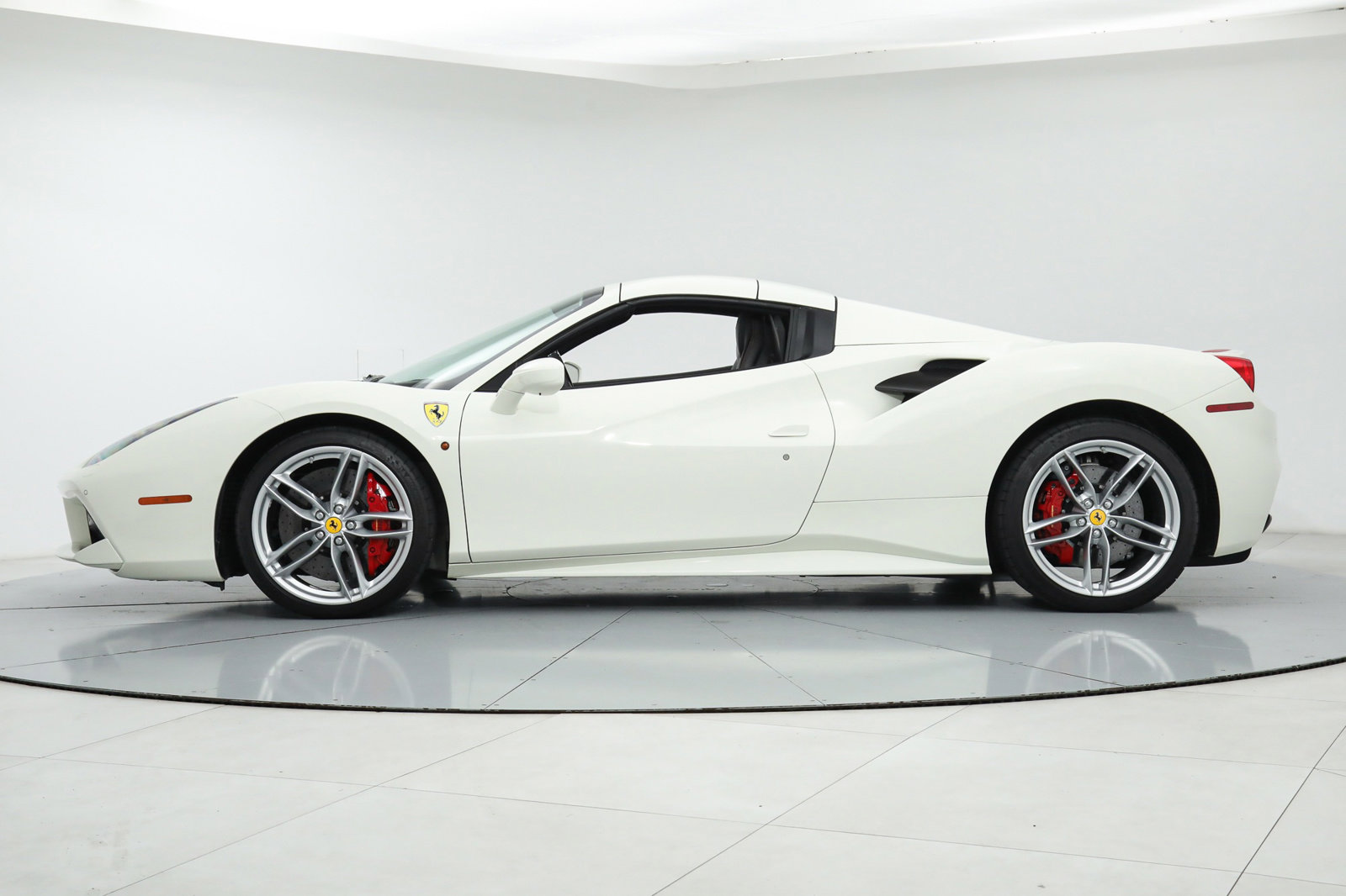 2018 FERRARI 488 SPIDER, 3/18