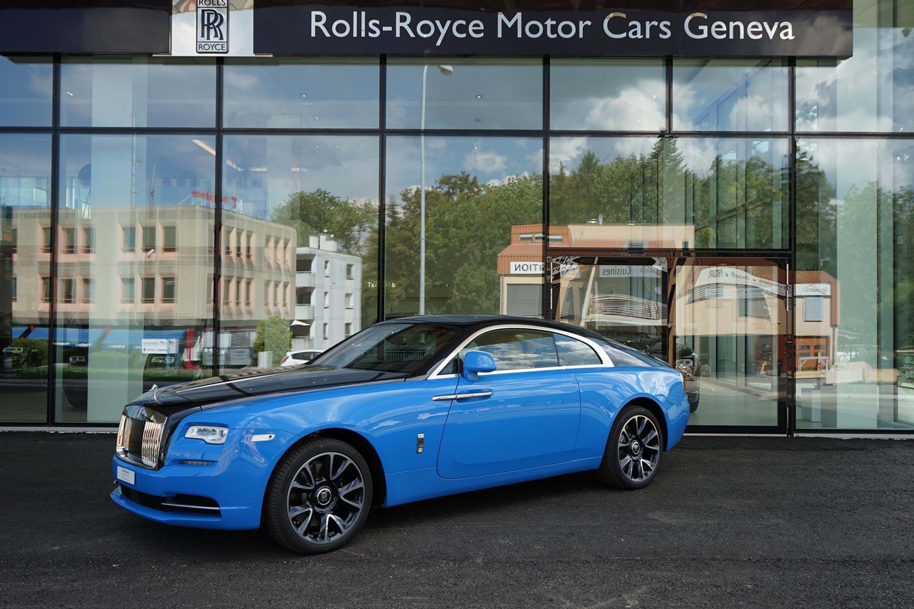 2018 Rolls-Royce Wraith MY2108 One of One French Racing Wraith, 14/20