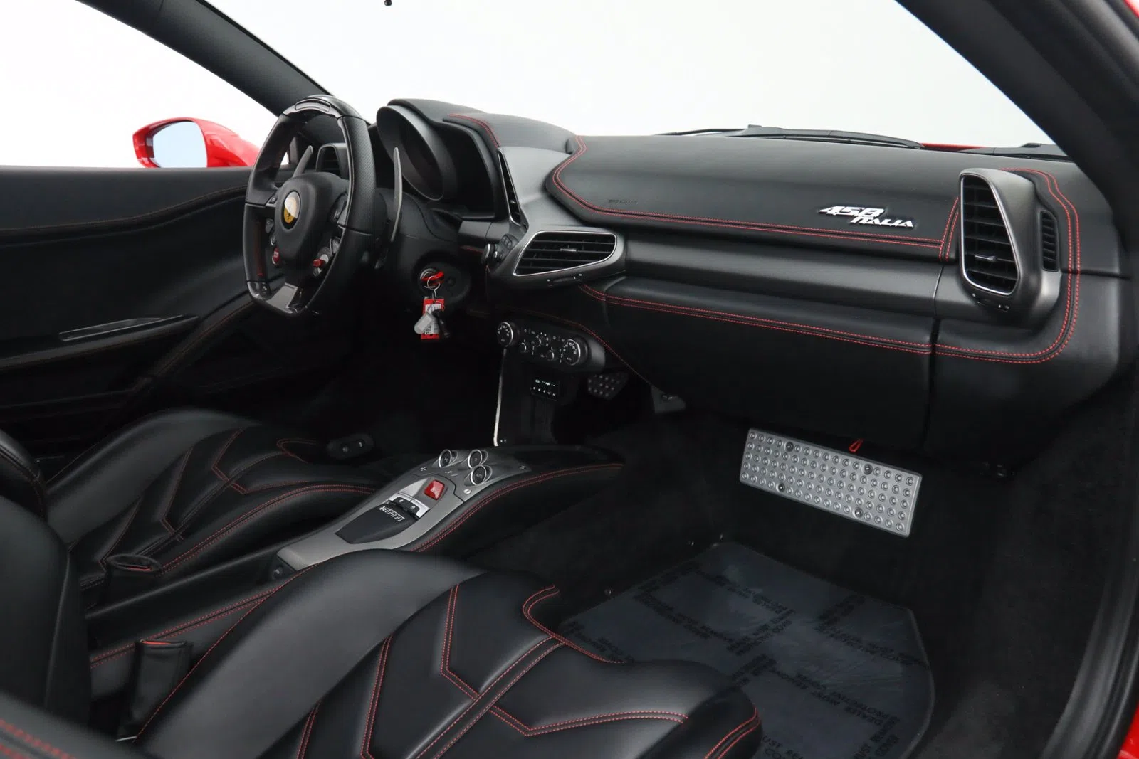 2015 Ferrari 458 Italia interior