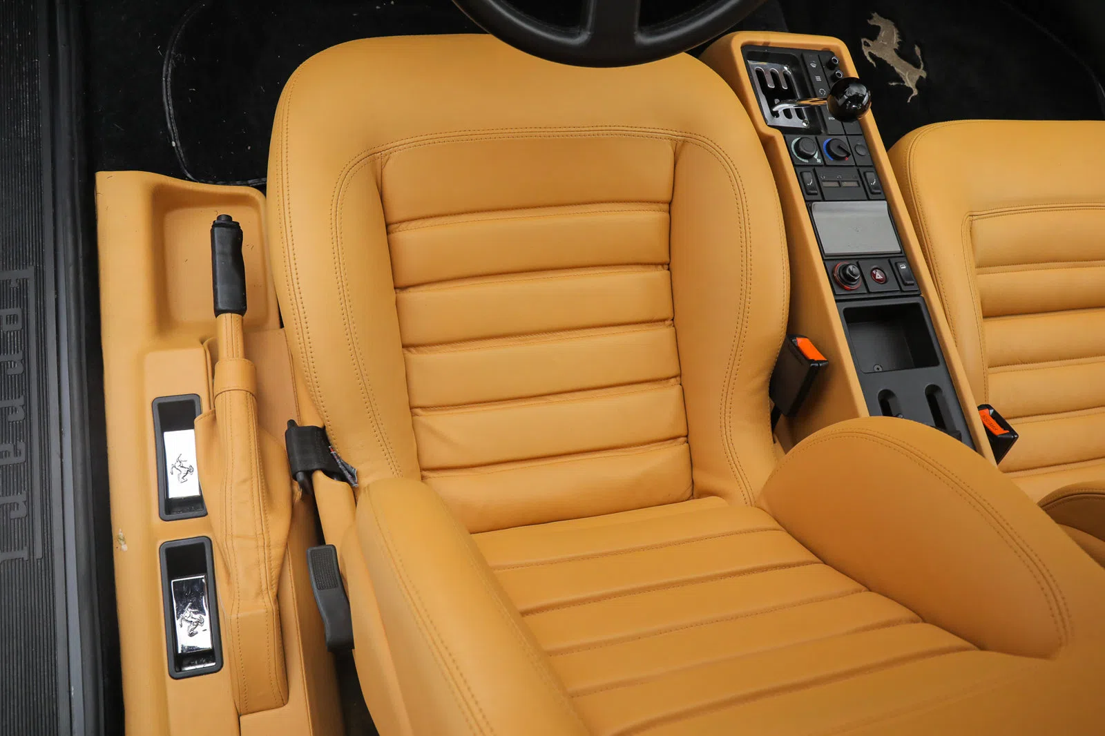 1992 FERRARI 512 TR interior, seats