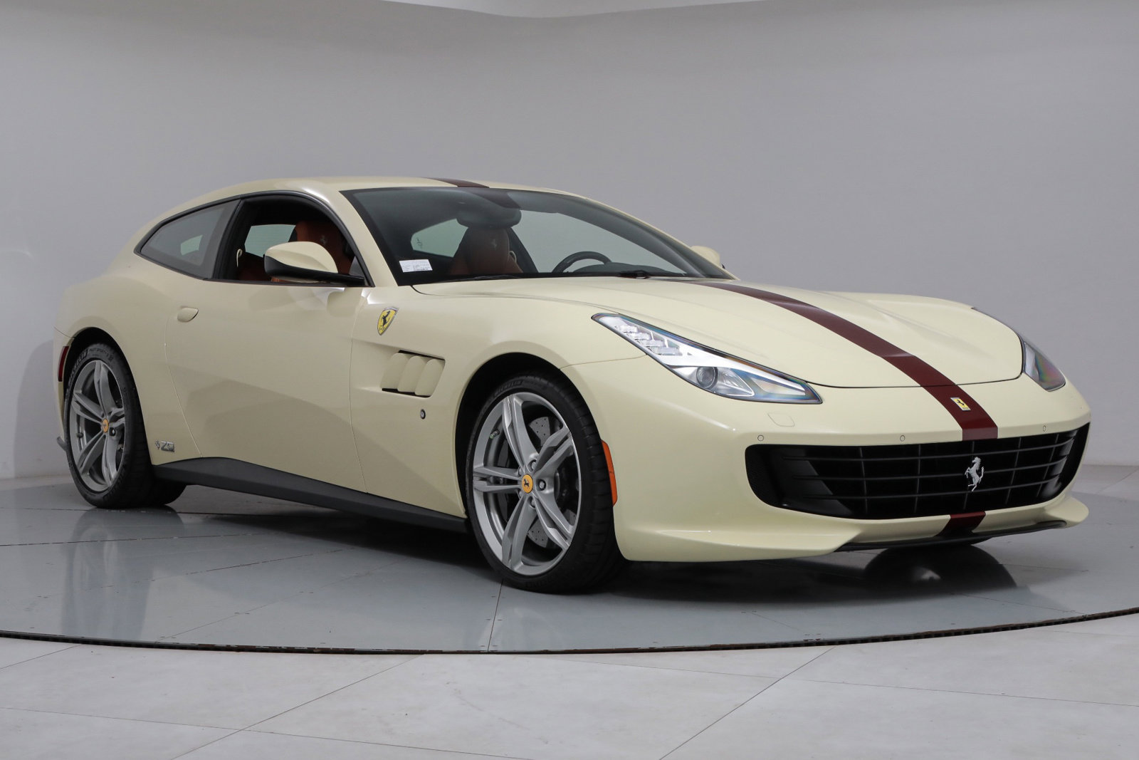 2018 FERRARI GTC4 LUSSO