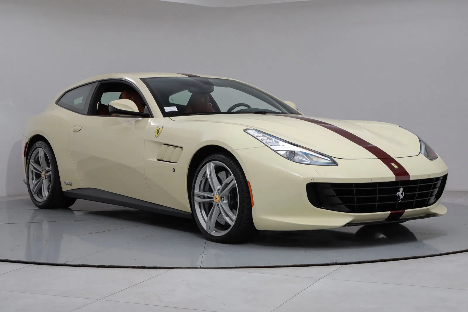 2018 FERRARI GTC4 LUSSO